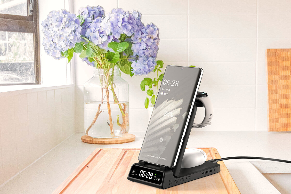 The swanscout 703G elevates your workspace with its clean lines and dual-functionality as a Pixel Watch charging stand.