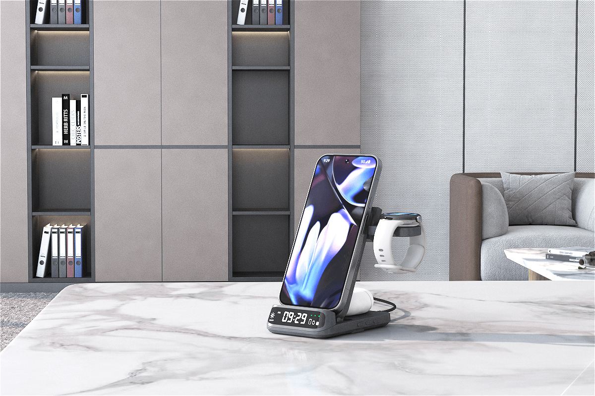 With support for Pixel 7 Pro wireless charging, SwanScout 708G2 ensures fast and secure energy flow while keeping the phone upright and accessible.